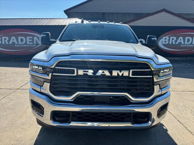 2026 RAM Ram 2500 RAM 2500 TRADESMAN CREW CAB 4X4 8 BOX