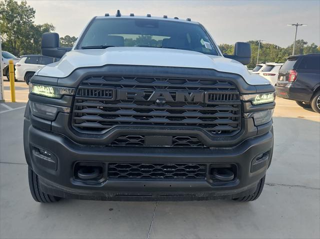 2026 RAM Ram 5500 Chassis Cab RAM 5500 TRADESMAN CHASSIS CREW CAB 4X4 84 CA 2026 RAM Ram 5500 Chassis Cab RAM 5500 TRADESMAN CHASSIS CREW CAB 4X4 84 CA