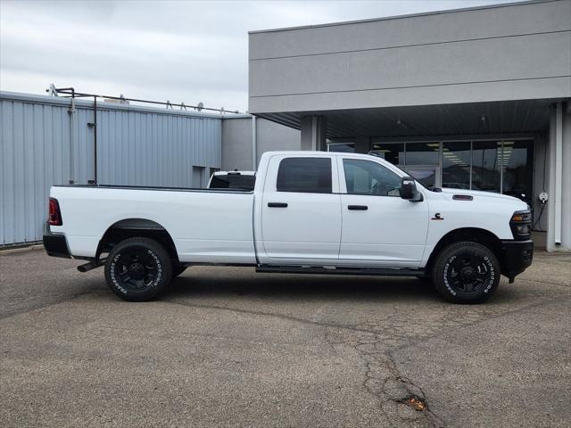 2026 RAM Ram 3500 RAM 3500 TRADESMAN CREW CAB 4X4 8 BOX 2026 RAM Ram 3500 RAM 3500 TRADESMAN CREW CAB 4X4 8 BOX