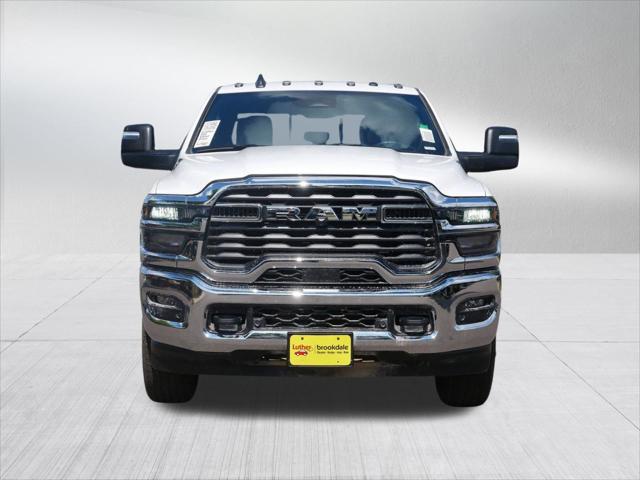 2026 RAM Ram 2500 RAM 2500 TRADESMAN CREW CAB 4X4 64 BOX
