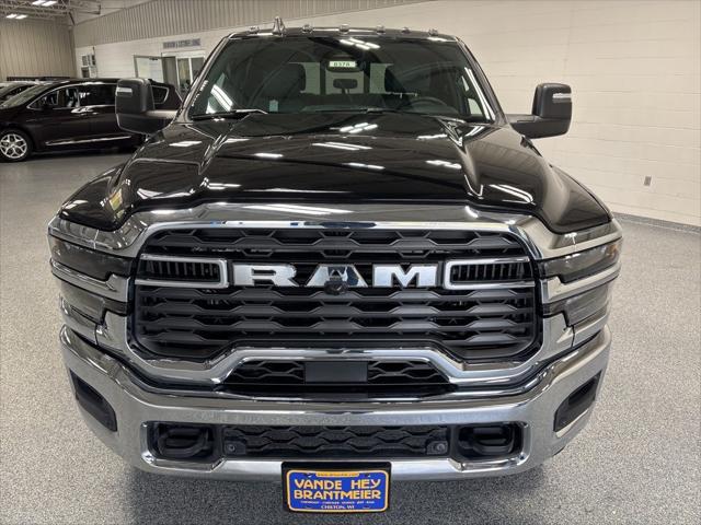2026 RAM Ram 2500 RAM 2500 TRADESMAN CREW CAB 4X4 64 BOX 2026 RAM Ram 2500 RAM 2500 TRADESMAN CREW CAB 4X4 64 BOX