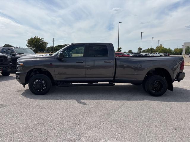 2026 RAM Ram 3500 RAM 3500 LARAMIE CREW CAB 4X4 8 BOX