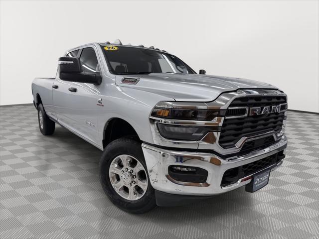 2026 RAM Ram 3500 RAM 3500 BIG HORN CREW CAB 4X4 8 BOX