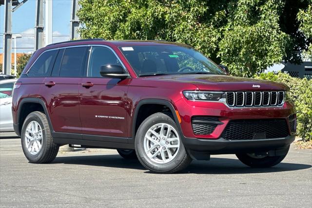 2025 Jeep Grand Cherokee GRAND CHEROKEE LAREDO X 4X4 2025 Jeep Grand Cherokee GRAND CHEROKEE LAREDO X 4X4