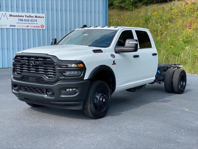 2026 RAM Ram 3500 Chassis Cab RAM 3500 TRADESMAN CREW CAB CHASSIS 4X4 60 CA