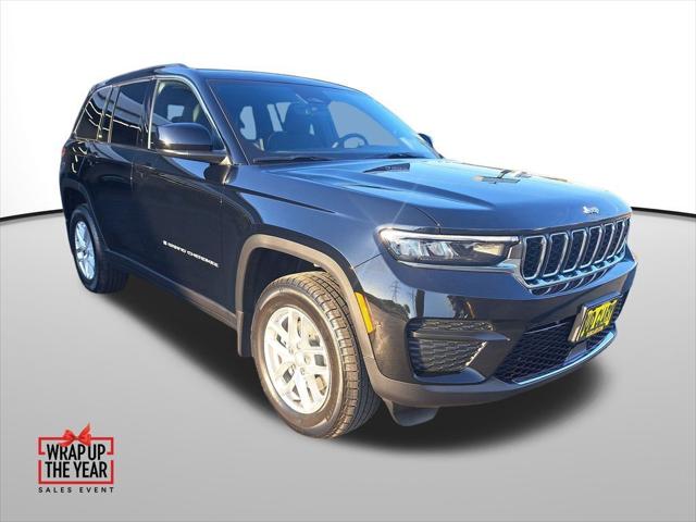 2025 Jeep Grand Cherokee GRAND CHEROKEE LAREDO X 4X4 2025 Jeep Grand Cherokee GRAND CHEROKEE LAREDO X 4X4