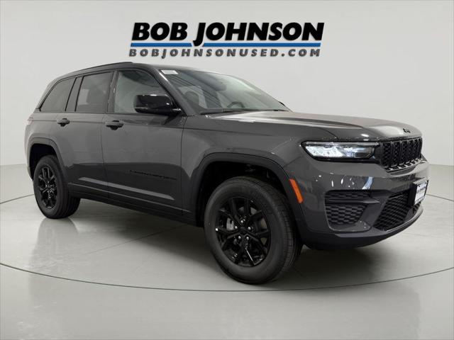 2025 Jeep Grand Cherokee GRAND CHEROKEE ALTITUDE 4X4