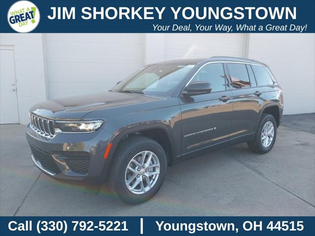 2025 Jeep Grand Cherokee GRAND CHEROKEE LAREDO X 4X4