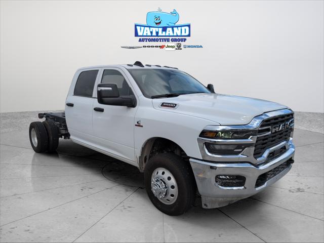2026 RAM Ram 3500 Chassis Cab RAM 3500 TRADESMAN CREW CAB CHASSIS 4X4 60 CA