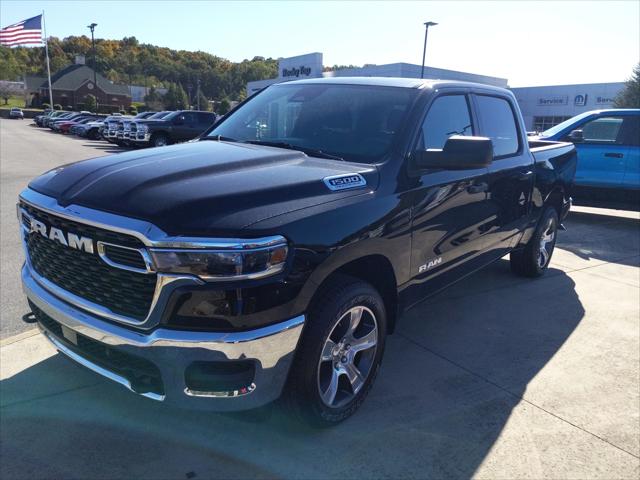 2026 RAM Ram 1500 RAM 1500 TRADESMAN CREW CAB 4X4 57 BOX