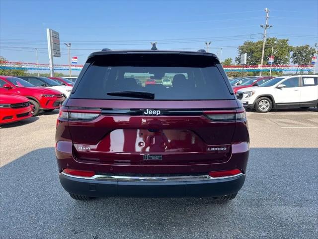 2025 Jeep Grand Cherokee Laredo X 4x4
