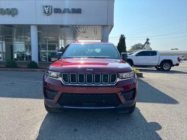 2025 Jeep Grand Cherokee Laredo X 4x4