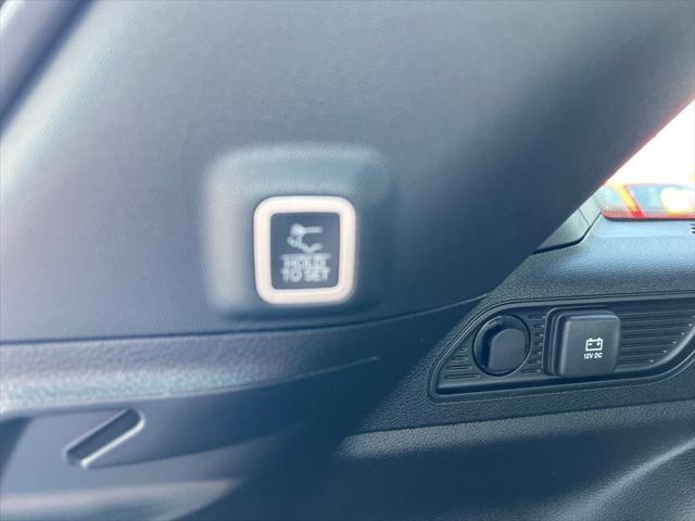 2025 Jeep Grand Cherokee Laredo X 4x4
