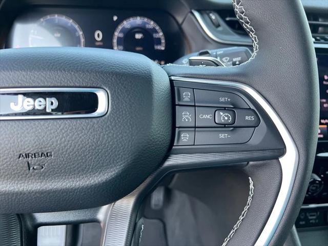 2025 Jeep Grand Cherokee Laredo X 4x4