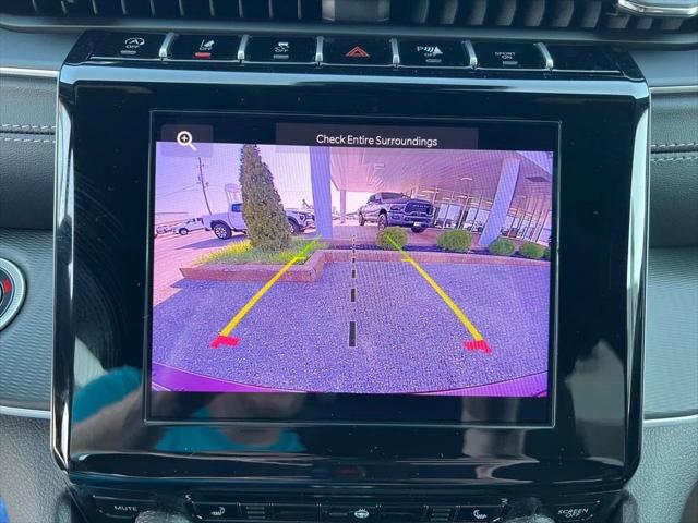 2025 Jeep Grand Cherokee Laredo X 4x4