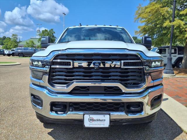 2026 RAM Ram 2500 RAM 2500 TRADESMAN CREW CAB 4X4 64 BOX
