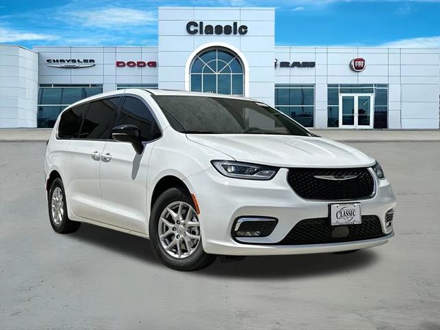 2025 Chrysler Pacifica PACIFICA SELECT