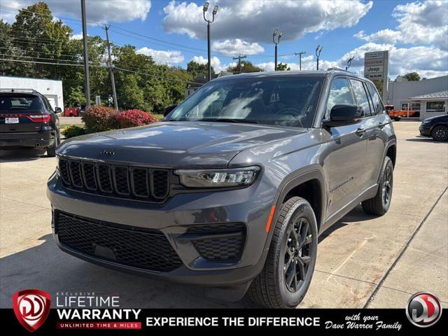 2025 Jeep Grand Cherokee GRAND CHEROKEE ALTITUDE 4X4