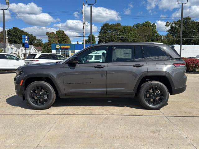 2025 Jeep Grand Cherokee GRAND CHEROKEE ALTITUDE 4X4