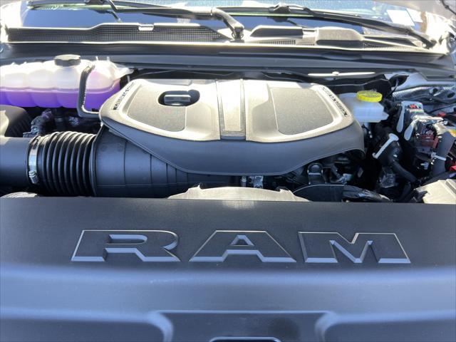 2026 Ram 1500 Laramie Crew Cab 4x4 5'7" Box