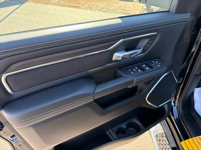 2026 Ram 1500 Laramie Crew Cab 4x4 5'7" Box
