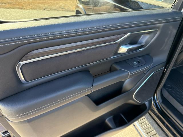 2026 Ram 1500 Laramie Crew Cab 4x4 5'7" Box