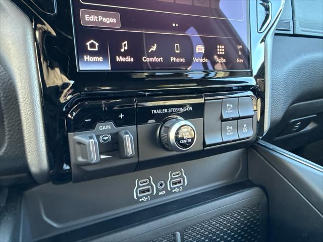 2026 Ram 1500 Laramie Crew Cab 4x4 5'7" Box