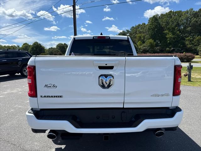 2026 Ram 1500 Laramie Crew Cab 4x4 5'7" Box