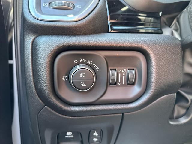 2026 Ram 1500 Laramie Crew Cab 4x4 5'7" Box