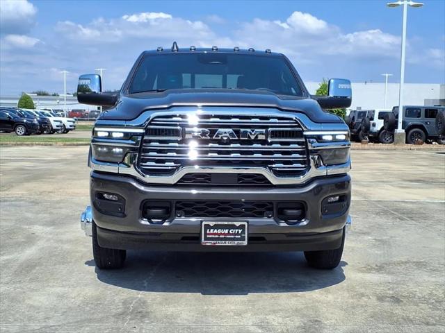 2026 RAM Ram 3500 RAM 3500 LIMITED CREW CAB 4X4 8 BOX