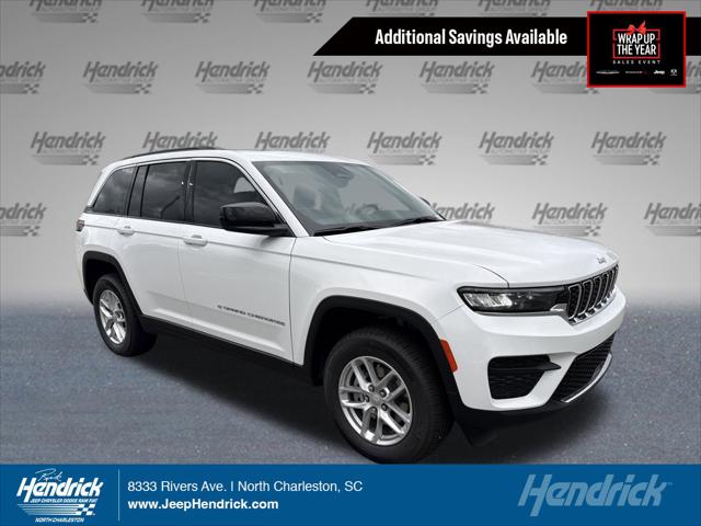 2025 Jeep Grand Cherokee GRAND CHEROKEE LAREDO X 4X4