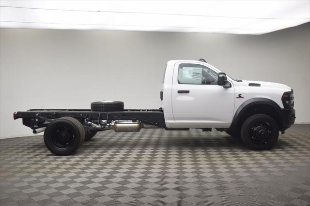 2026 RAM Ram 5500 Chassis Cab RAM 5500 TRADESMAN CHASSIS REGULAR CAB 4X4 84 CA 2026 RAM Ram 5500 Chassis Cab RAM 5500 TRADESMAN CHASSIS REGULAR CAB 4X4 84 CA