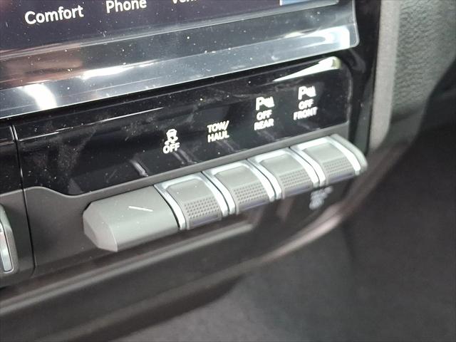 2026 Ram 2500 Tradesman Regular Cab 4x2 8' Box