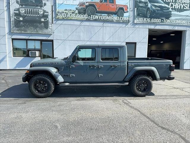 2025 Jeep Gladiator GLADIATOR HIGH TIDE 4X4
