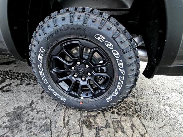 2026 Ram 1500 Rebel Crew Cab 4x4 5'7" Box