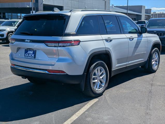 2025 Jeep Grand Cherokee GRAND CHEROKEE LAREDO X 4X4 2025 Jeep Grand Cherokee GRAND CHEROKEE LAREDO X 4X4