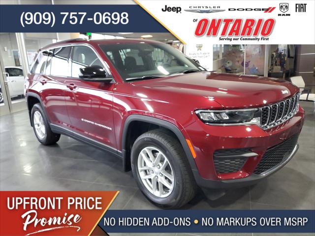 2025 Jeep Grand Cherokee GRAND CHEROKEE LAREDO X 4X4