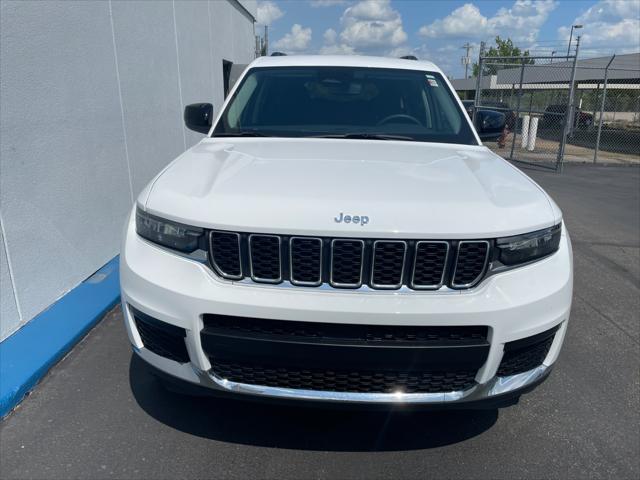 2023 Jeep Grand Cherokee L Laredo 4x4 2023 Jeep Grand Cherokee L Laredo 4x4