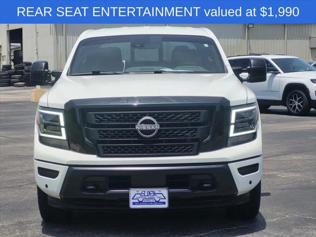2023 Nissan TITAN Crew Cab SV 4x4