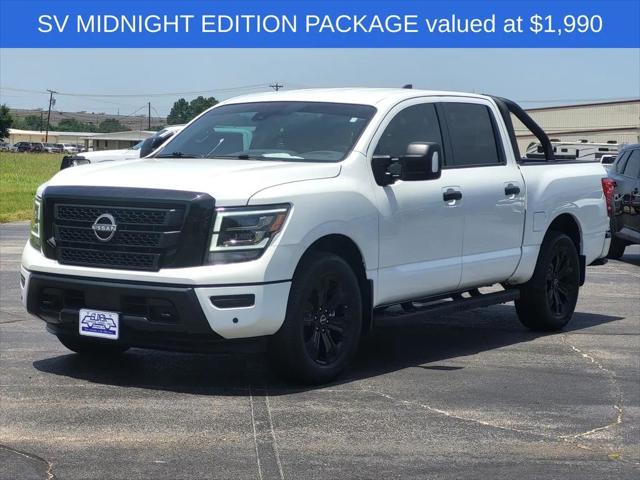 2023 Nissan TITAN Crew Cab SV 4x4