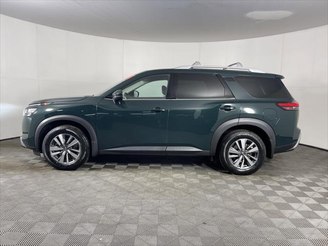 2024 Nissan Pathfinder SL 4WD