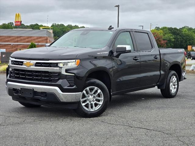 2022 Chevrolet Silverado 1500 4WD Crew Cab Short Bed LT with 2FL