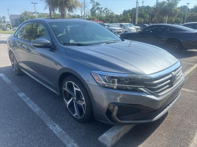 2021 Volkswagen Passat 2.0T R-Line