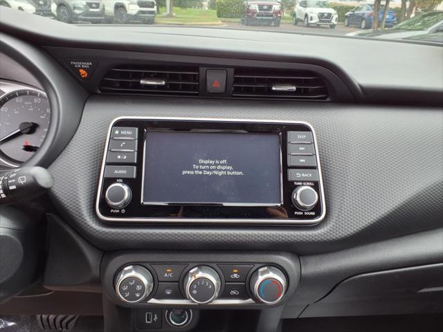 2025 Nissan Kicks S
