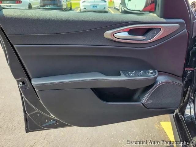 2025 Alfa Romeo Giulia AWD