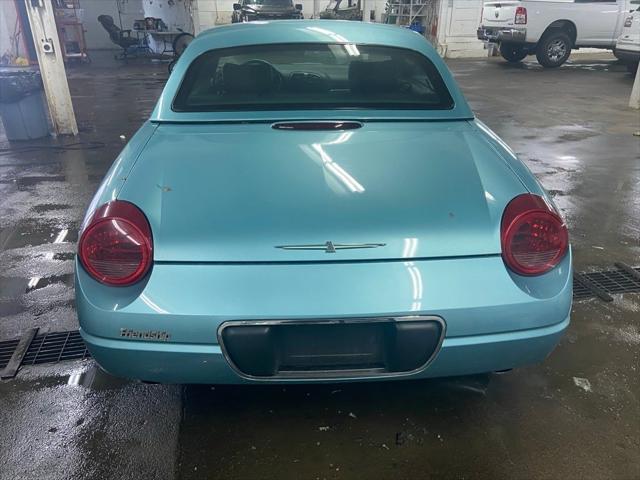 2002 Ford Thunderbird Base