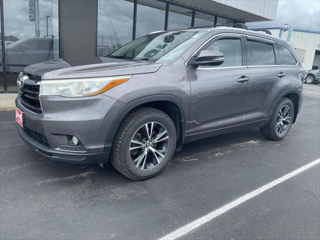 2016 Toyota Highlander XLE V6