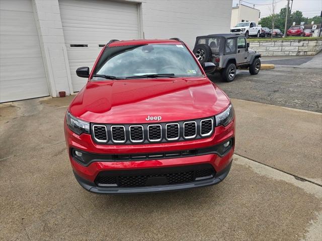 2024 Jeep Compass Latitude Lux FWD