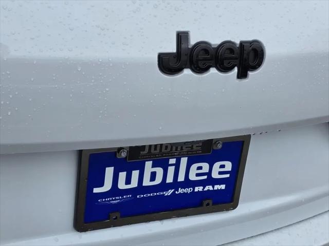 2025 Jeep Grand Cherokee L Altitude X 4x4