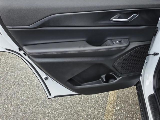 2025 Jeep Grand Cherokee L Altitude X 4x4